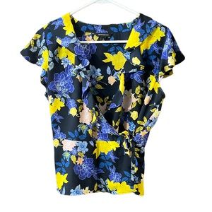 Banana Republic Wrap Tie Top Size Small